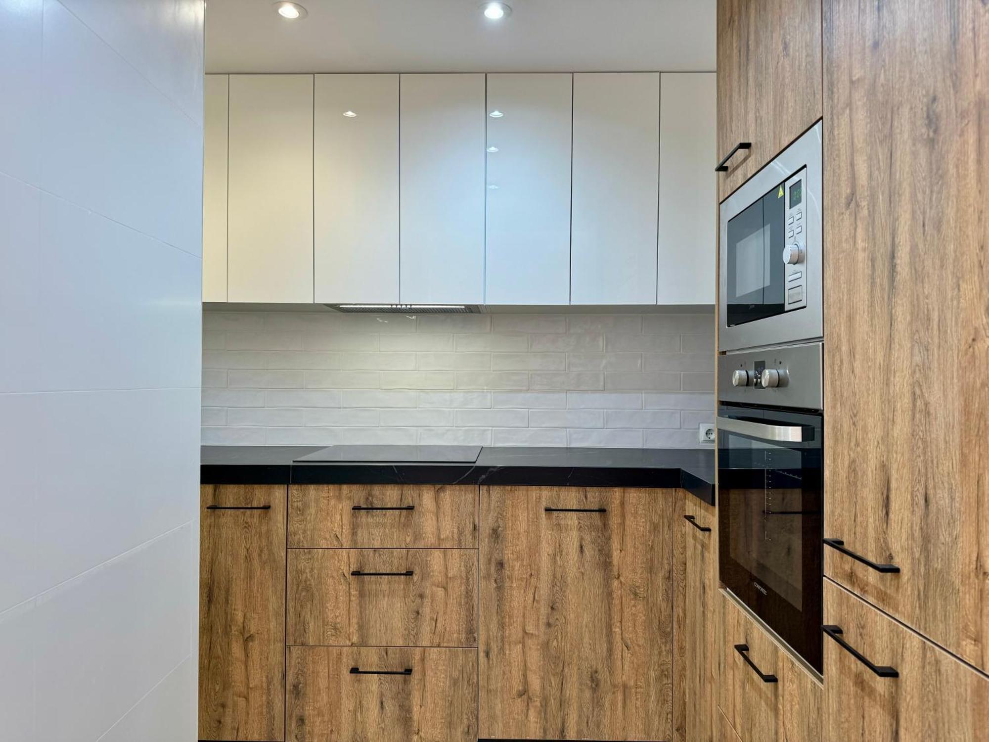 Stunning 3bd, 2bh With Pool, Bbq Terrace Holiday home