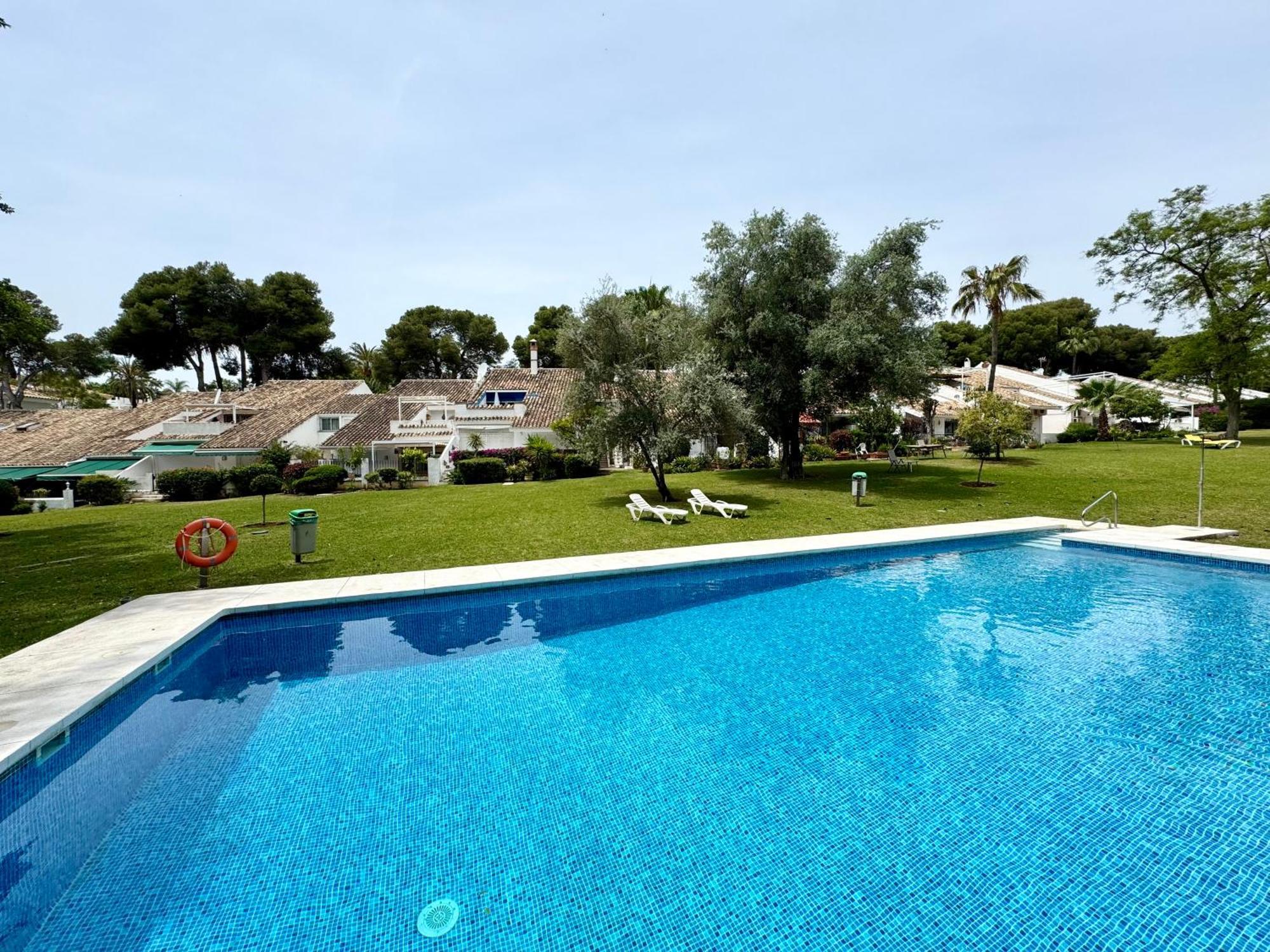 Stunning 3bd, 2bh With Pool, Bbq Terrace Marbella