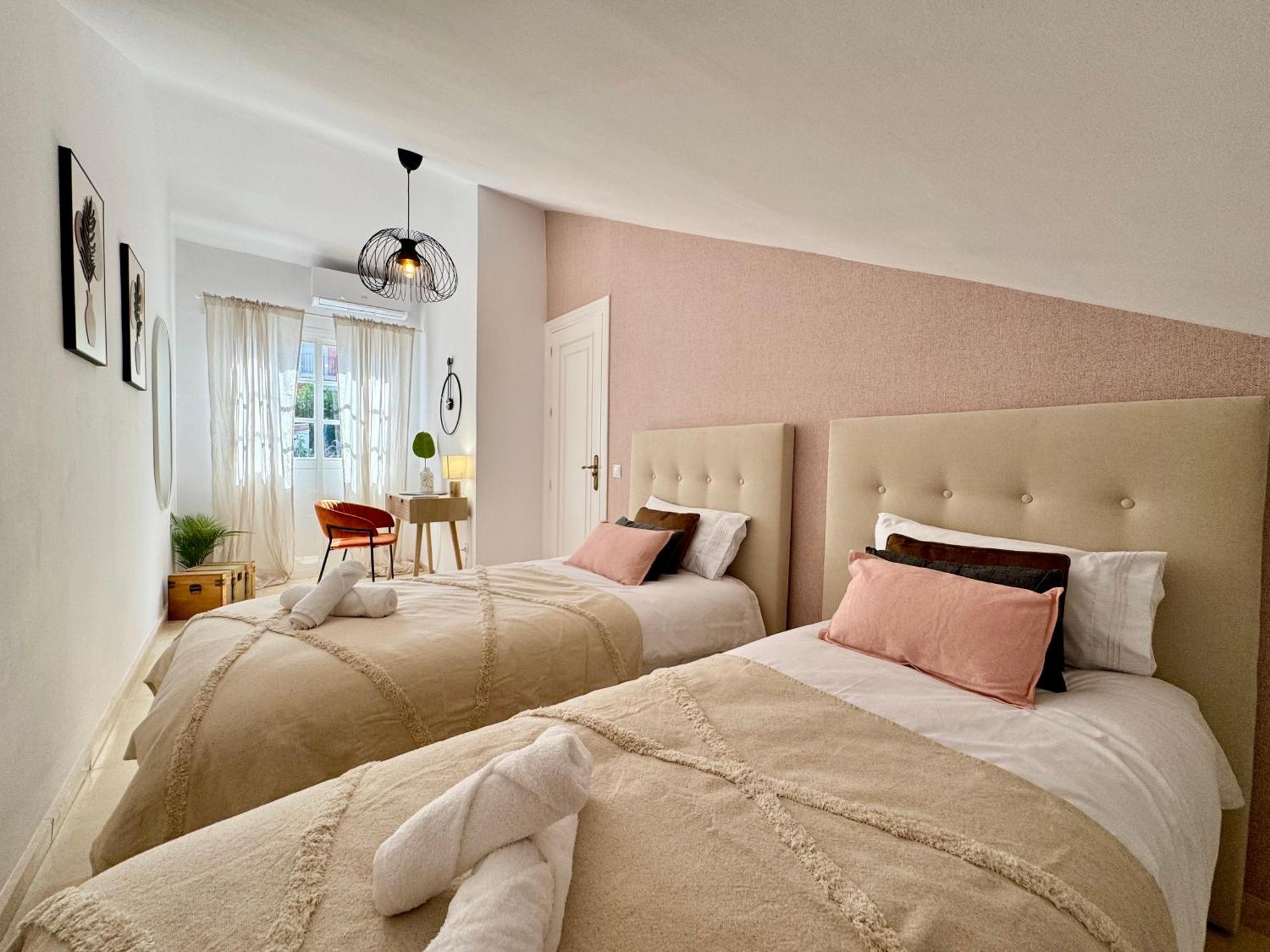Stunning 3bd, 2bh With Pool, Bbq Terrace * Marbella